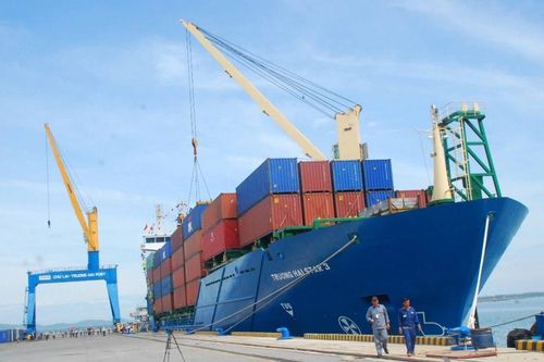 Gỡ 'nút thắt' cho xuất khẩu miền Trung