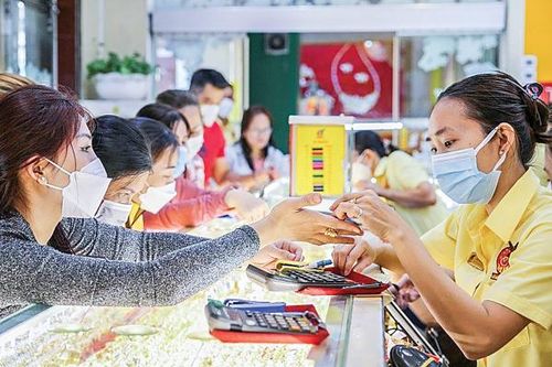 Lo ngại thuế chồng thuế khi đánh thuế giao dịch vàng?