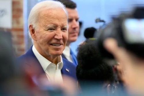 Ông Biden mạnh mẽ tuyên bố sẽ tiếp tục cuộc đua tranh cử nhiệm kỳ tới