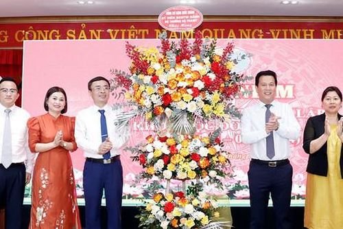 Phát triển công nghệ đo đạc và bản đồ theo hướng tiên tiến, hiện đại