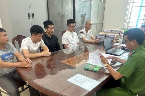 Khởi tố nhóm cho vay lãi nặng lên đến 556%/năm