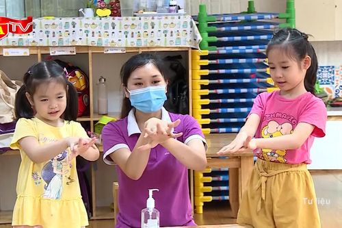 Đề xuất bỏ quy định mỗi cặp vợ chồng chỉ được sinh 1 hoặc 2 con