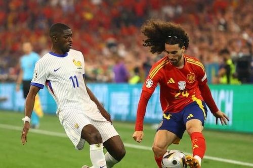Cucurella bị la ó ở bán kết EURO 2024