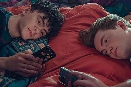 Tập cuối 'Heartstopper' sẽ có cảnh nóng