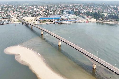 Sớm khắc phục tình trạng bồi lấp ở Cửa Tùng