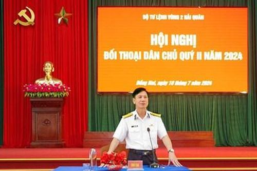 Vùng 2 Hải quân thực hiện tốt công tác đối thoại dân chủ