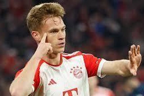 PSG và Barca chạy đua chiêu mộ sao Bayern Munich