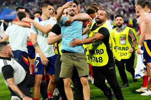 Thủ quân Tây Ban Nha chấn thương hy hữu, nguy cơ lỡ chung kết EURO 2024
