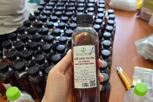Khởi tố nhóm đối tượng sản xuất thuốc nam giả mạo