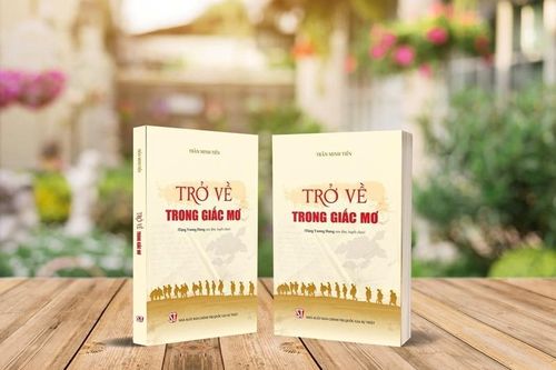 Câu chuyện cảm động về mối tình của cầu thủ bóng đá và cô văn công