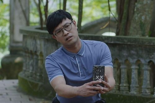 NSƯT Thái Sơn: Ngày nào tôi cũng soi gương chụp ảnh