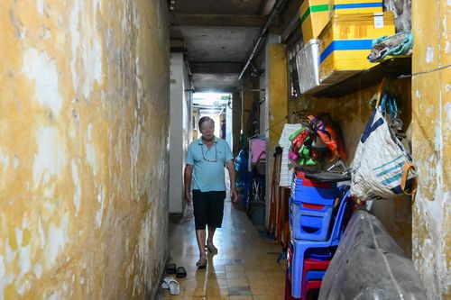 Trường Cao Thắng đóng cửa ký túc xá, hàng chục gia đình cựu giảng viên ngơ ngác