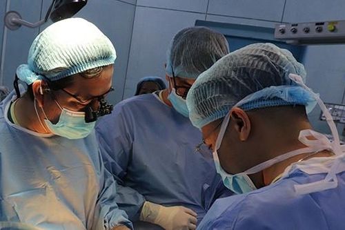 Ghép gan thành công cho bé gái mắc hội chứng 'Budd Chiari' hiếm gặp