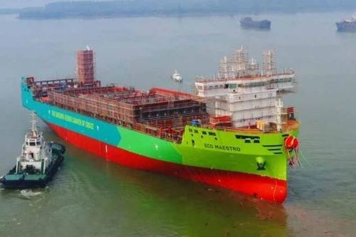 Tàu chạy bằng methanol mở ra tuyến đường 'xanh' đầu tiên của châu Âu