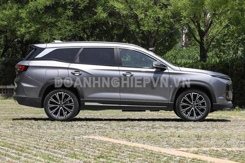 SUV công suất 254 mã lực, giá hơn 500 triệu đồng, 'đe nẹt' Hyundai Santa Fe