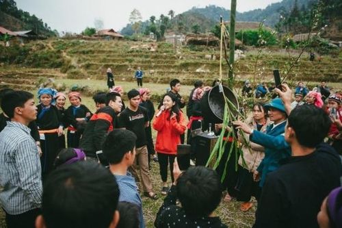 Lào Cai: Hội đồng nhân dân tỉnh ban hành nghị quyết hỗ trợ phát triển du lịch
