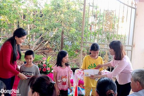 Tích cực hỗ trợ chị em có hoàn cảnh khó khăn