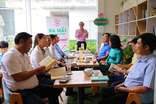 Ra mắt không gian 'Đọc sách cùng doanh nhân'