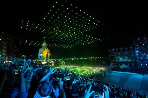 Lễ hội Vịnh ánh sáng quốc tế Nha Trang 2024: Sự kiện làm 'nóng' mùa du lịch hè