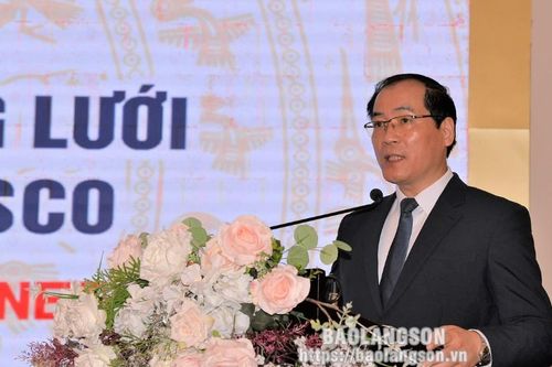 Lãnh đạo UBND tỉnh Lạng Sơn làm việc với Đoàn chuyên gia mạng lưới công viên địa chất toàn cầu UNESCO