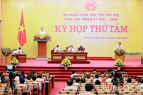 Kỳ họp thứ Tám - HĐND tỉnh khóa XIX: Thủ trưởng các sở, ngành giải trình nhiều vấn đề cử tri quan tâm