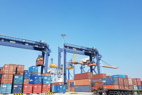 Tăng cường giám sát giá vận tải container, giá dịch vụ tại các cảng biển
