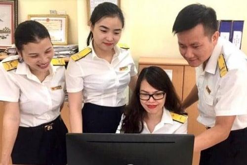 Tăng lương cơ sở, lương công chức ngành thuế thay đổi như thế nào?