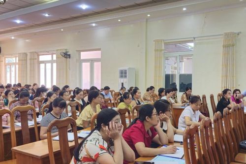 Tập huấn nâng cao năng lực quản lý công tác dân số và phát triển cho 200 đại biểu