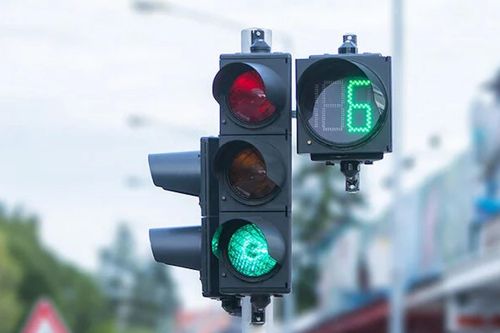 Có bao nhiêu dạng đèn tín hiệu giao thông đường bộ?