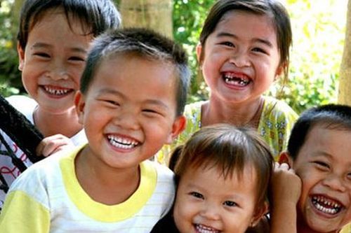 Mất cân bằng giới tính khi sinh khiến khoảng 2,3 - 4,3 triệu nam giới nước ta nguy cơ 'ế' vợ