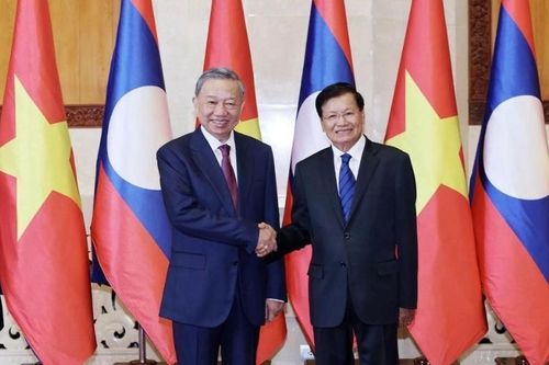 Phát huy mối quan hệ 'có một không hai' Việt - Lào ngày càng bền vững và hiệu quả