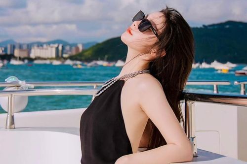 Giới trẻ Trung Quốc phản ứng thế nào về lệnh cấm khoe của