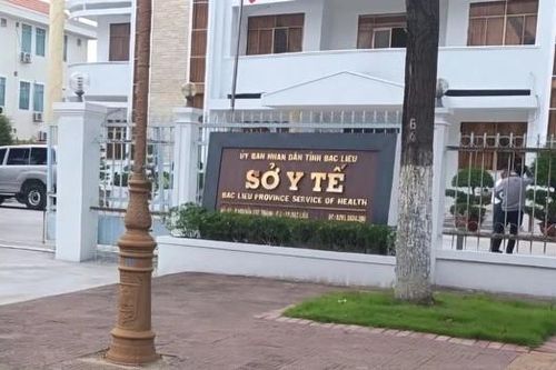 Bắt giam một trưởng phòng của Sở Y tế của Bạc Liêu