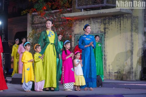 Lễ hội Áo dài Du lịch sẽ diễn ra đúng dịp kỷ niệm Ngày Giải phóng Thủ đô