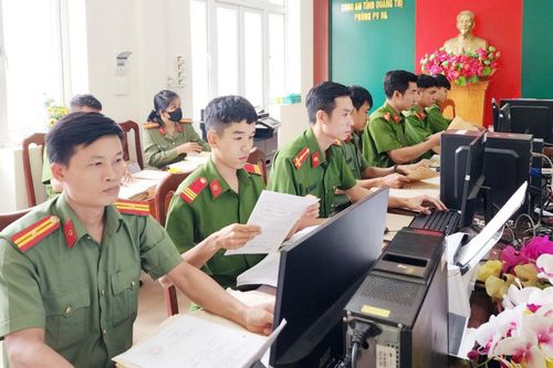 Công an Quảng Trị nỗ lực, sáng tạo trong đợt cao điểm số hóa hồ sơ, tài liệu