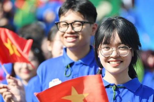 Nữ sinh viên trường ĐH Hà Nội với cơ hội trưởng thành qua 'Mùa Hè Xanh'
