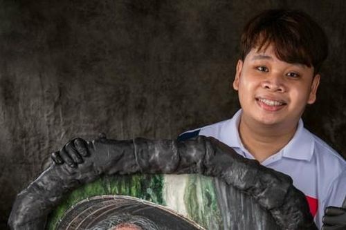Chàng trai Việt lập 'cú đúp' huy chương tại sàn đấu ẩm thực quốc tế ở Malaysia