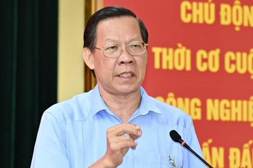 Đồng chí Phan Văn Mãi: Sửa chữa chợ Bến Thành không chỉ để bán hàng