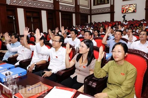 Kỳ họp thứ 22, HĐND tỉnh Ninh Bình khóa XV thông qua 13 Nghị quyết