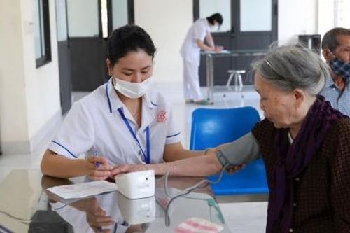 Nâng cao chất lượng công tác khám chữa bệnh bảo hiểm y tế