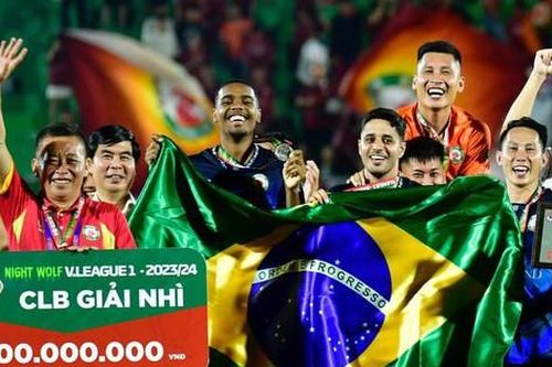 Đội bóng á quân V-League chia tay cùng lúc 12 cầu thủ