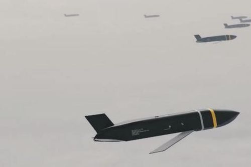 Anh 'bật đèn xanh' cho Ukraine sử dụng tên lửa tầm xa Storm Shadow tấn công lãnh thổ Nga