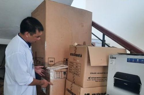 Thanh Hóa: Thiếu bác sĩ chuyên môn, nhiều thiết bị y tế phải 'đắp chiếu'