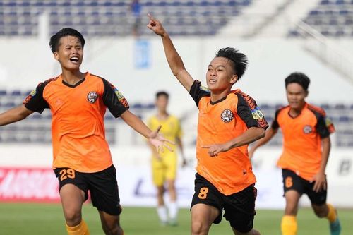 Khai mạc VCK U17 QG 2024: Bà Rịa Vũng Tàu thắng giòn SLNA