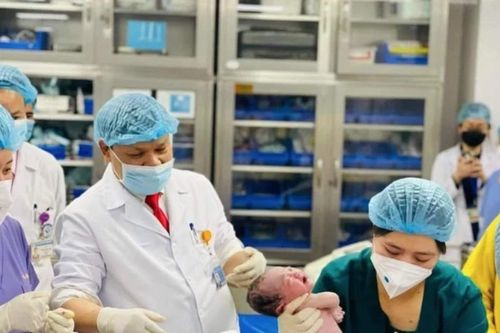 Việt Nam đang ở thời kỳ cơ cấu dân số vàng và mối lo ngại mức sinh giảm