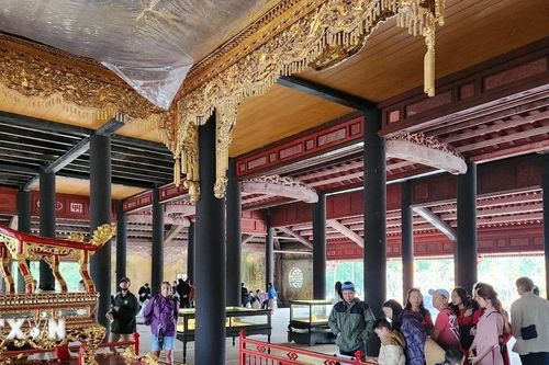 Thừa Thiên-Huế: Ra mắt trải nghiệm thực tế ảo cho du khách tham quan Đại Nội Huế