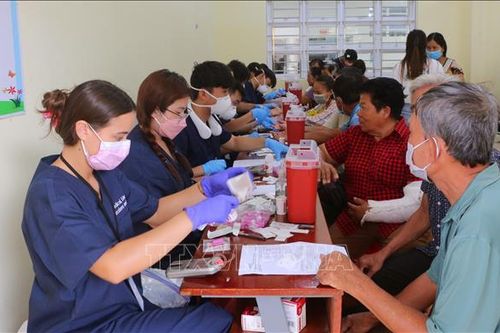 Sóc Trăng: Khám bệnh, phát thuốc miễn phí cho hàng ngàn người dân