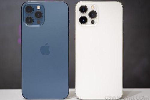 iPhone 12 Pro Max 128GB vẫn có hàng fullbox trong tháng 7/2024, giá cao nhưng vẫn hút khách hơn Galaxy S22 Ultra