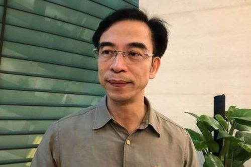 GS.TS Nguyễn Quang Tuấn quay lại nghề Y: Vì sao cần phải thực hành lại từ đầu như bác sĩ mới ra trường?