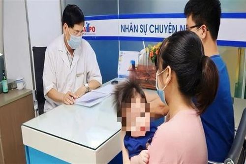 Vaccine chích ngừa bạch hầu đang khan hiếm tại TPHCM